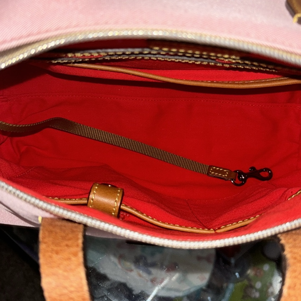 COPY - Dooney & Bourke pink - Picture 5 of 6